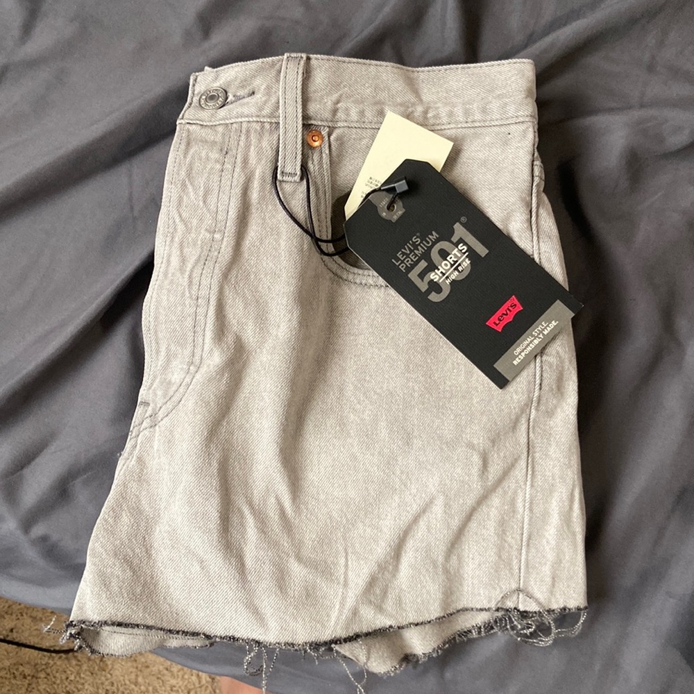 Brand new Levi’s shots